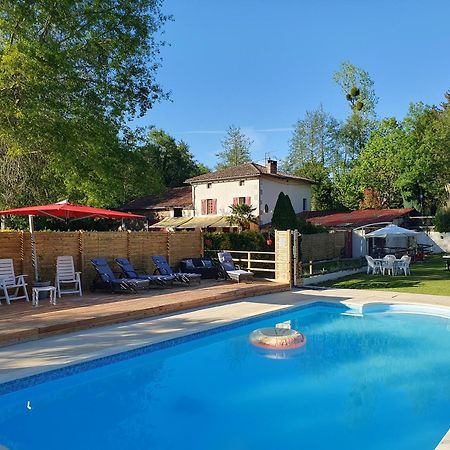 Luxury Safari Tents At Moulin Du Pommier Glamping & Camping Saulgond Екстериор снимка