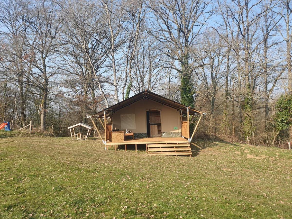 Luxury Safari Tents At Moulin Du Pommier Glamping & Camping Saulgond Екстериор снимка