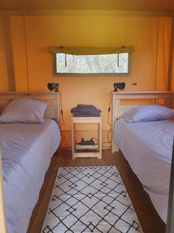 Luxury Safari Tents At Moulin Du Pommier Glamping & Camping Saulgond Екстериор снимка