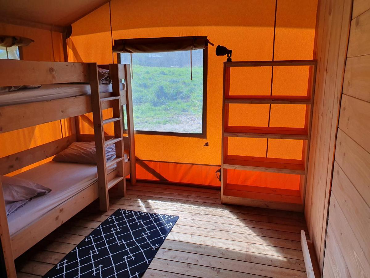 Luxury Safari Tents At Moulin Du Pommier Glamping & Camping Saulgond Екстериор снимка